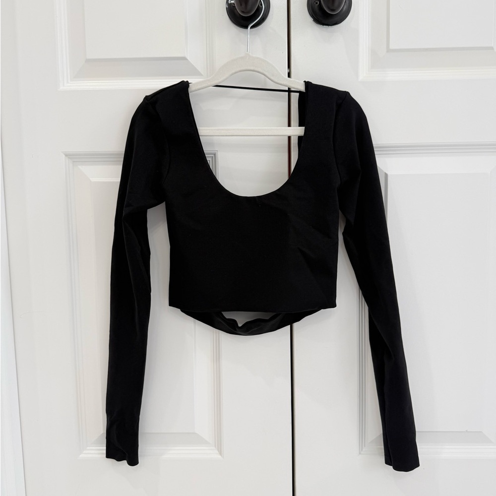Elegant Black Long Sleeve Top